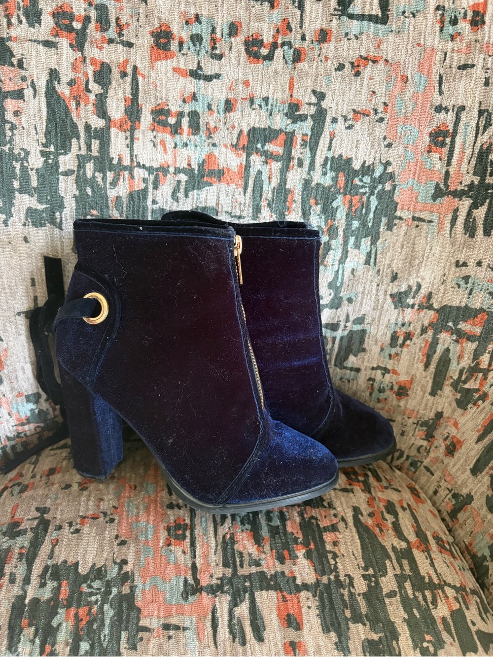 Velvet Block Heel Ankle Boots - Navy Shoedazzle size 6
